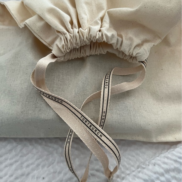 Tory Burch navy blue belt bag - Picture 6 of 16